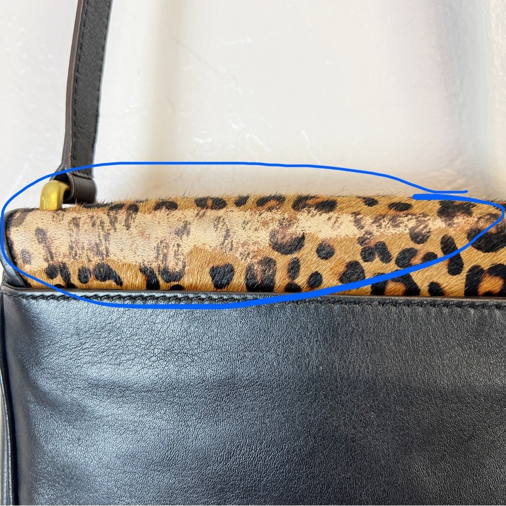 ✖️SOLD✖️•FOSSIL• Memoir Small Flap Crossbody Bag in Cheetah - Picture 6 of 15